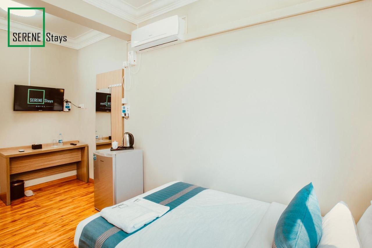 Serene Stays Hotel Rangoon Buitenkant foto